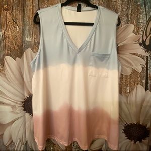 🦋EUC Shein Curve Tank